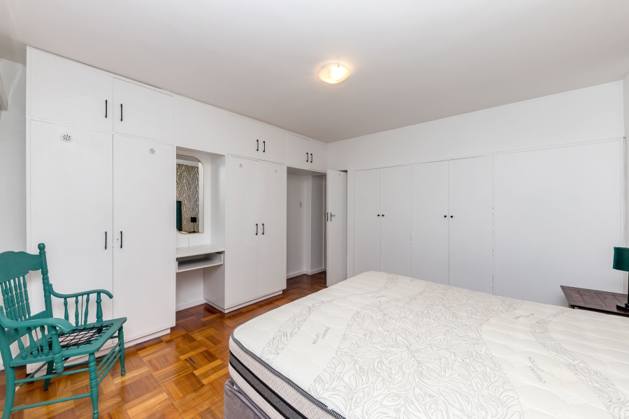 To Let 2 Bedroom Property for Rent in Sea Point Western Cape